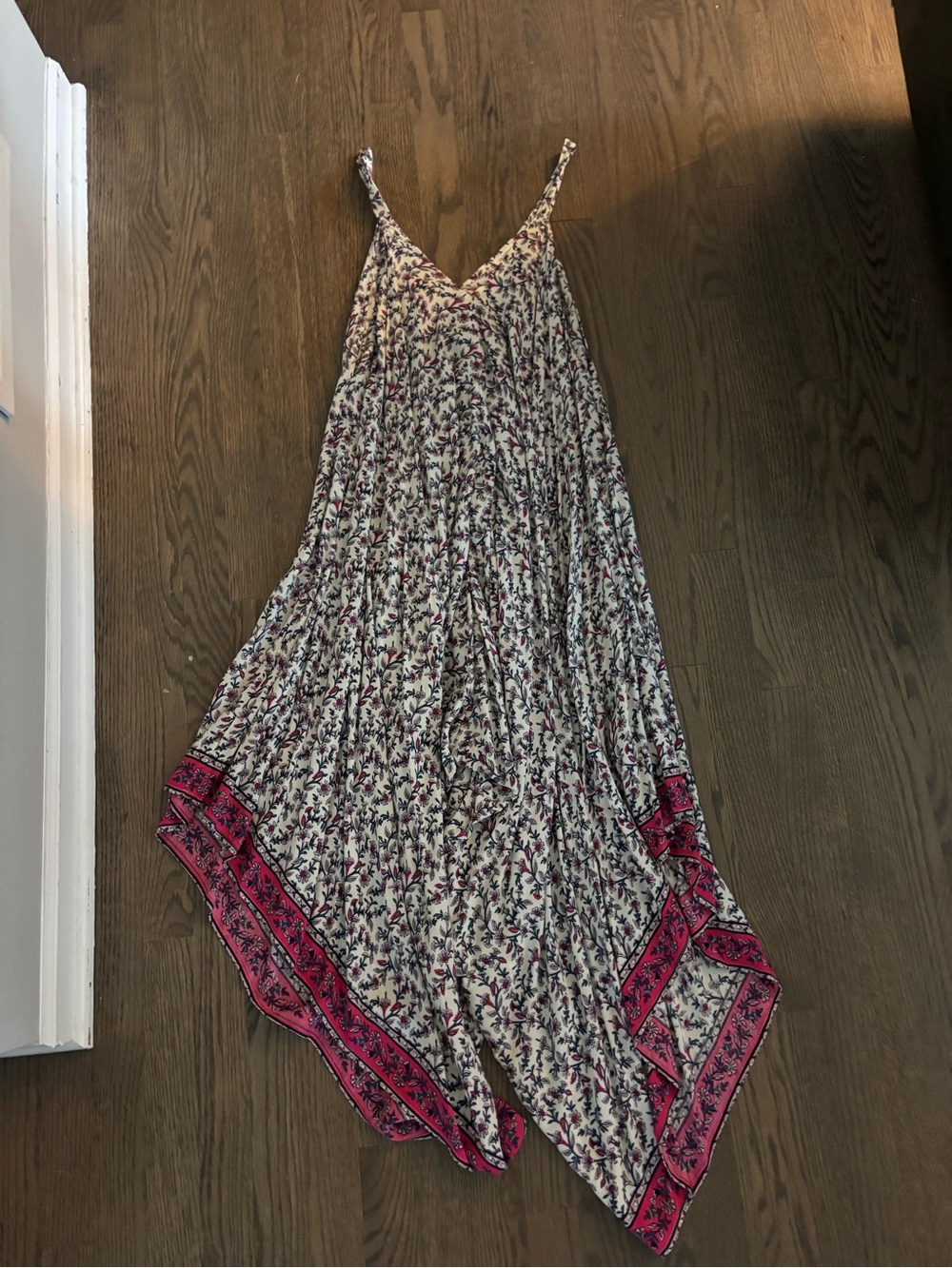 En Crème Floral Print Cami Dress in Cream, Navy & Red